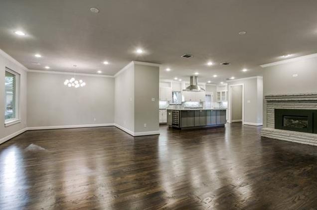 9725 Shadydale Den Dining Kitchen