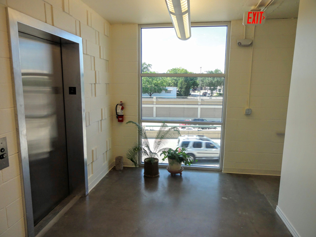 Suite 200 & 250 2nd Floor Entrance