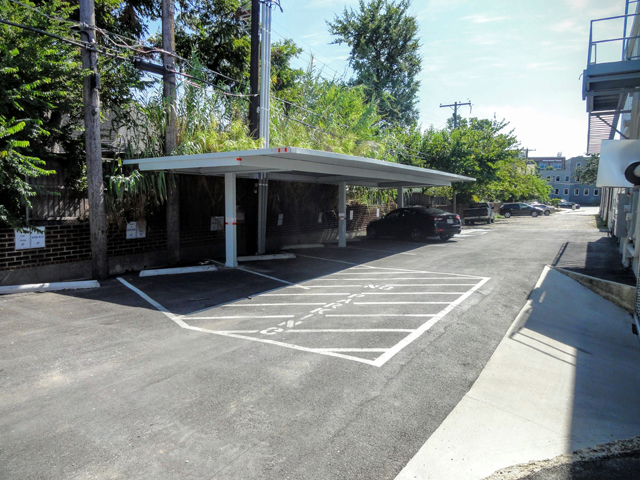 Suite 200 & 250 Guest Parking