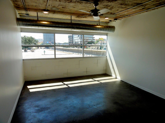 Suite 200 Office 2