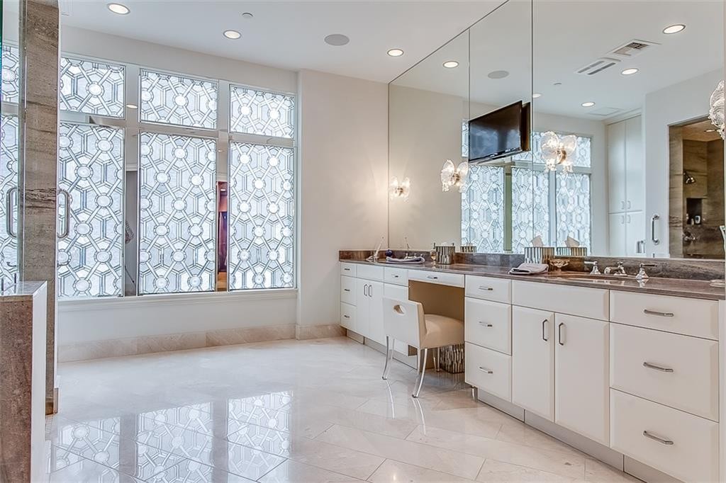 21 master bath
