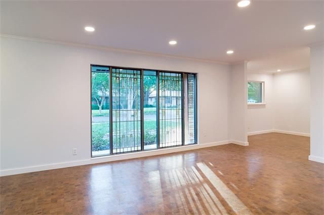 7309 Bennington B