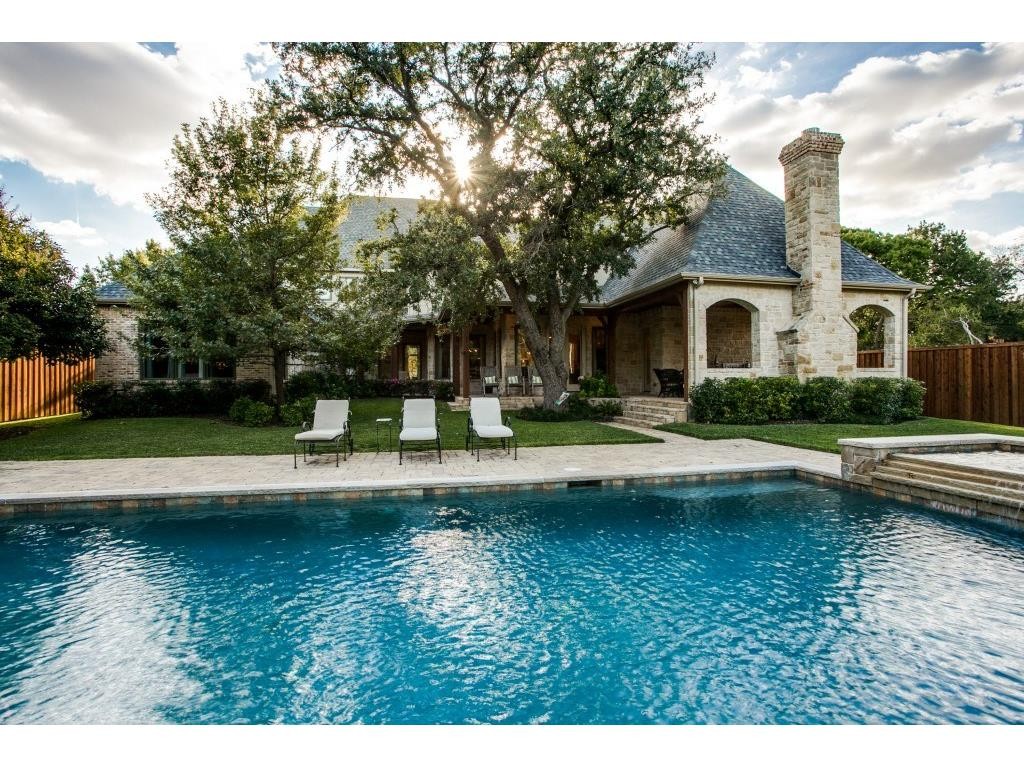Lawnhaven rear