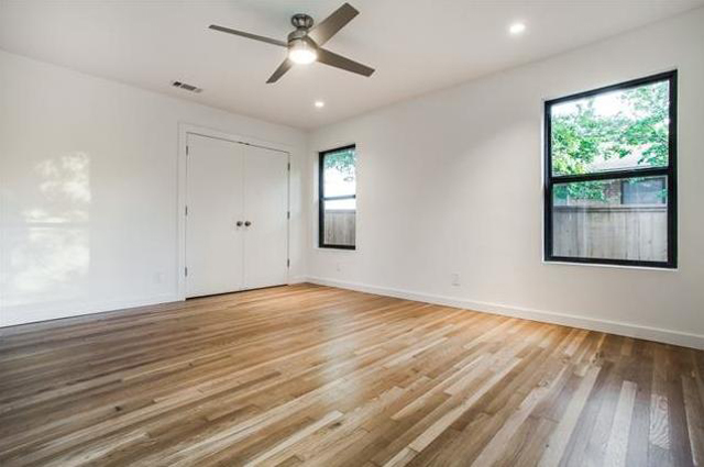 11761 Neering Bedroom