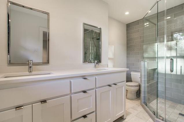 11761 Neering Master Bath