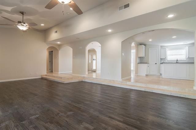 3737 Northview B