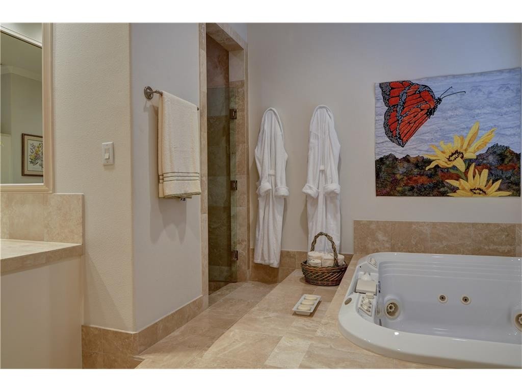 Thomas street master tub spa