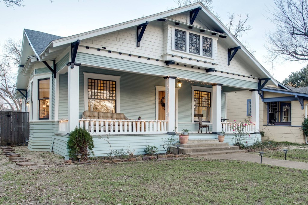 118 WH porch