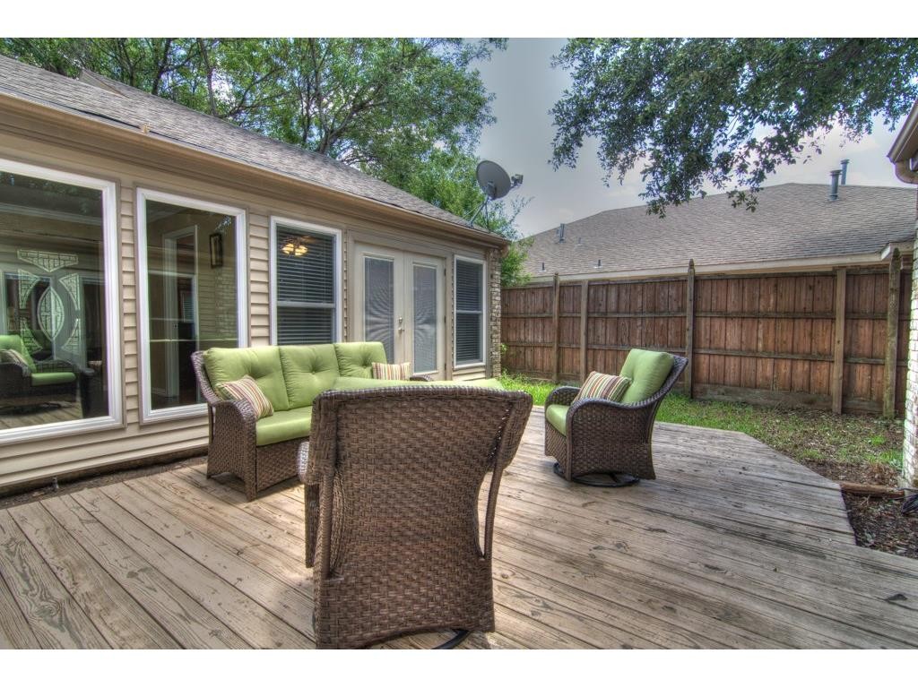 18605 Crownover Court Deck