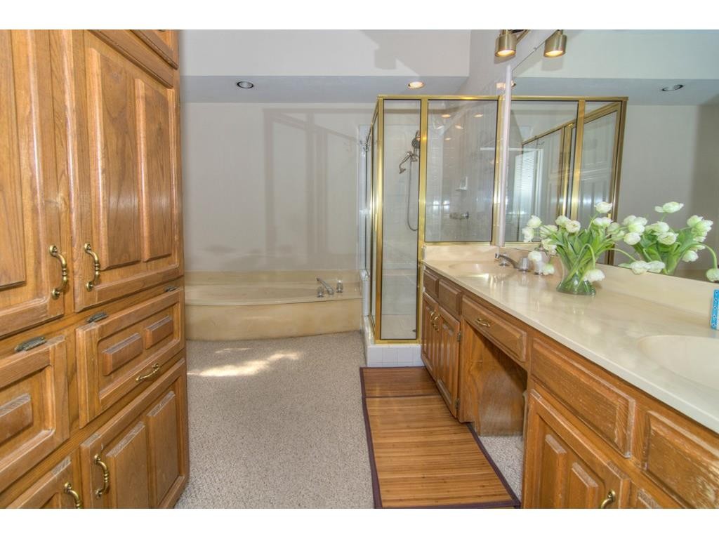 18605 Crownover Court Master Bath