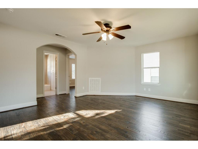 3518 Virginia Living 2