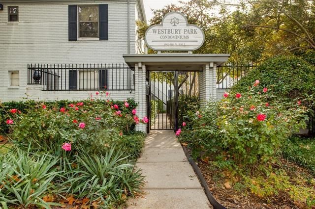 Westbury Park condo
