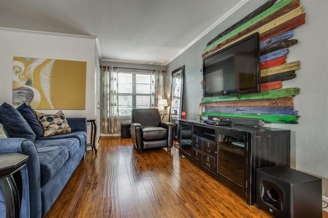 Westbury Park condo