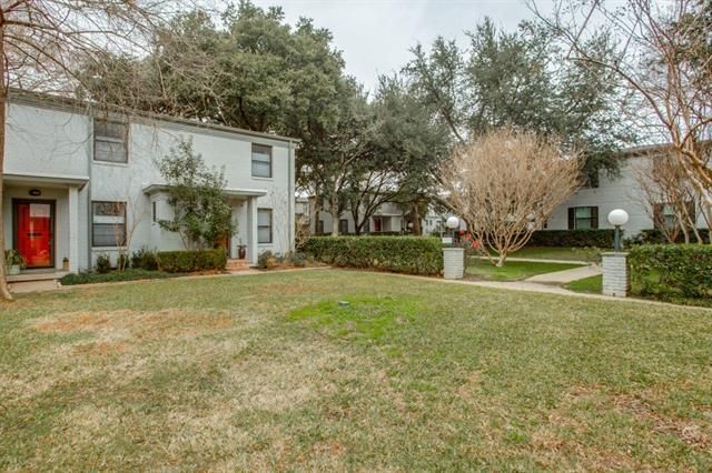 4947 N Hall x