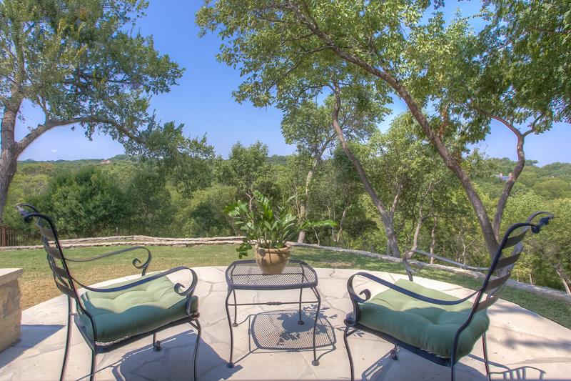 52 Valley Ridge deck