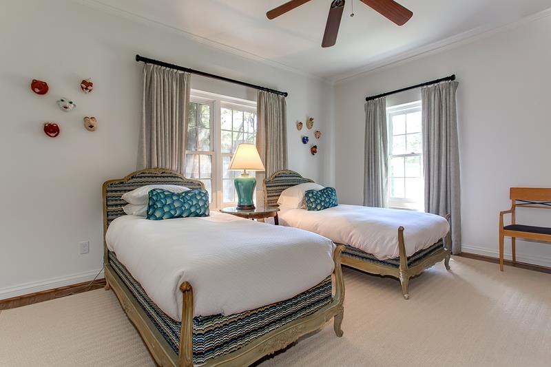 52 Valley Ridge fw bedroom twin