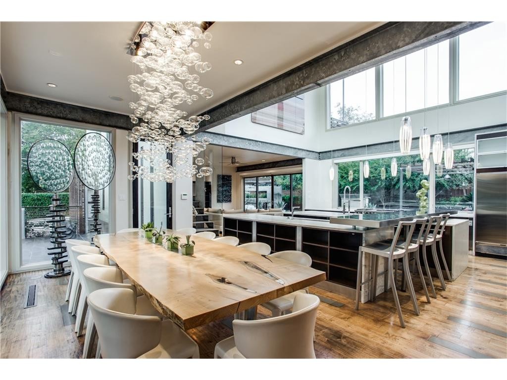 6607 Desco Kitchen Dining
