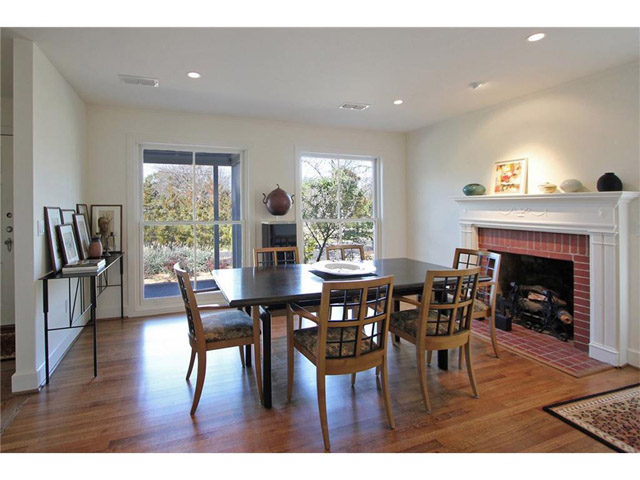 636 W. Colorado Dining 2