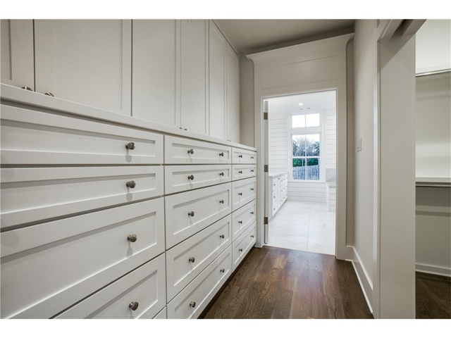 644 Kessler Reserve Hall Organizer