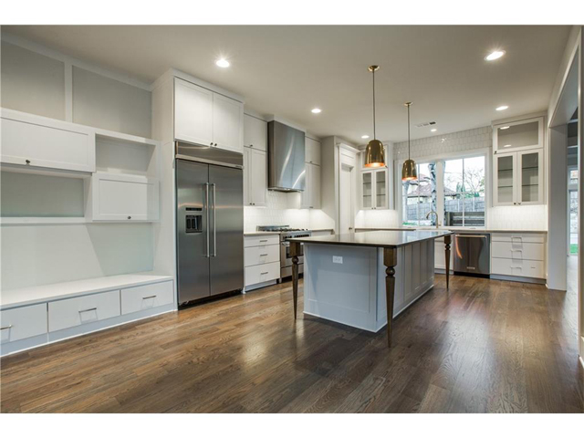 644 Kessler Reserve Kitchen 4