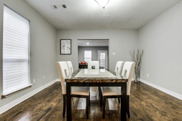810 W. 12th Dining 2