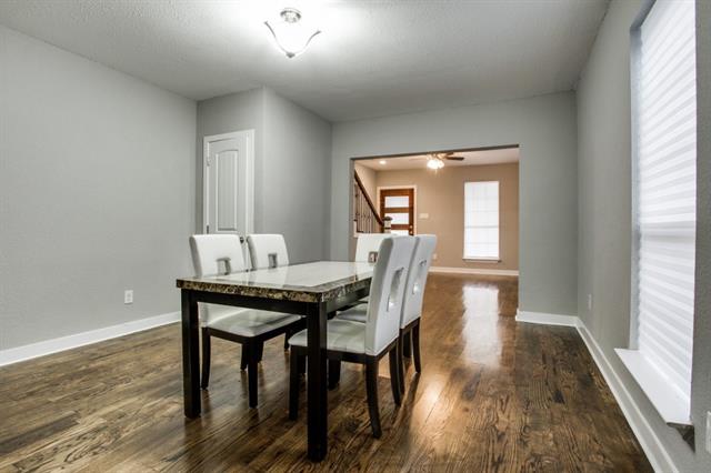 810 W. 12th Dining