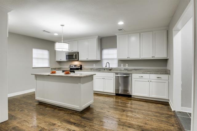 810 W. 12th Kitchen 2