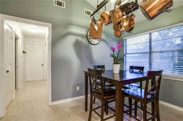 12030 Loch Ness m