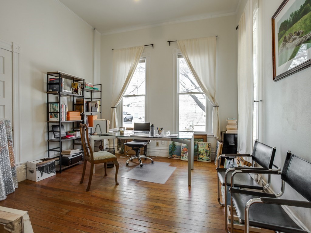 2701 Hibernia 5