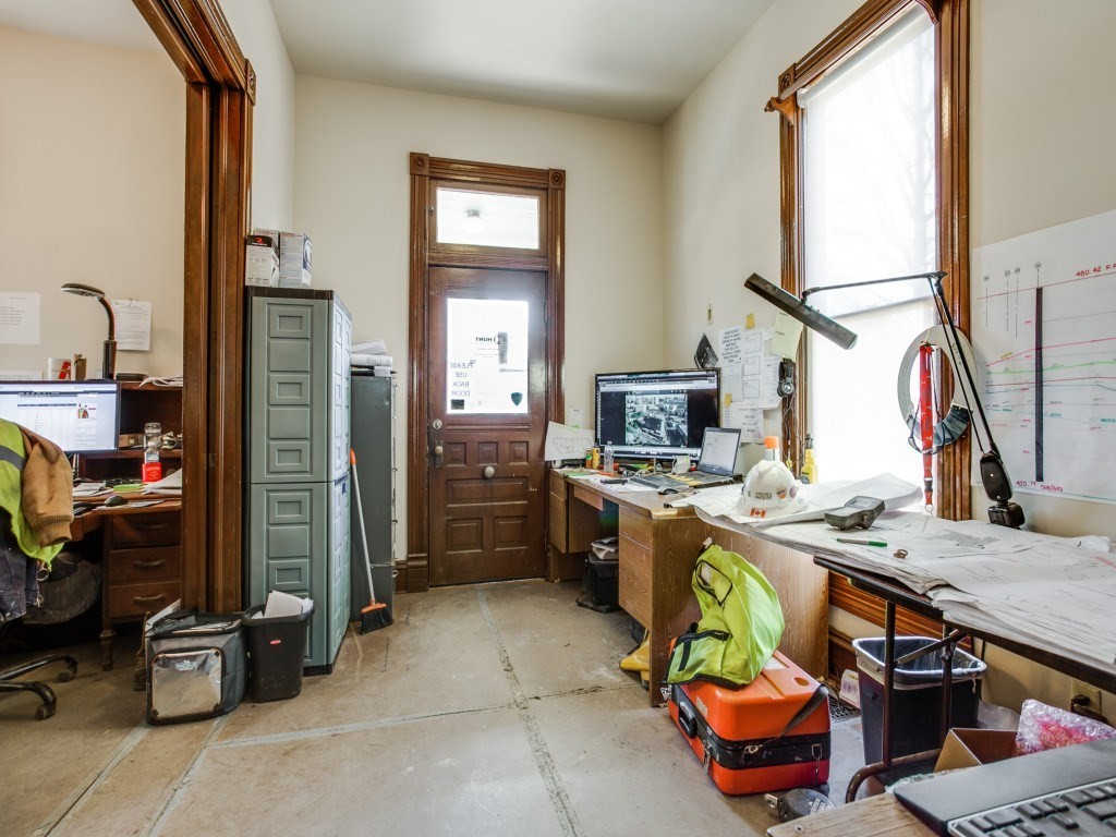 2707 Hibernia 6