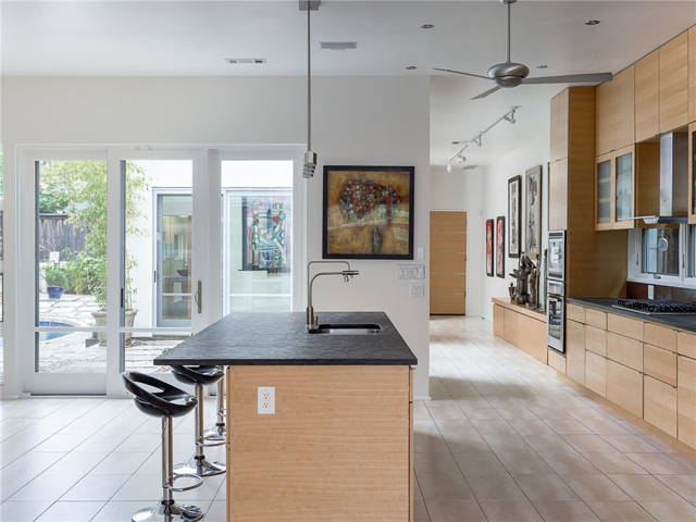 3314 Dartmouth Kitchen