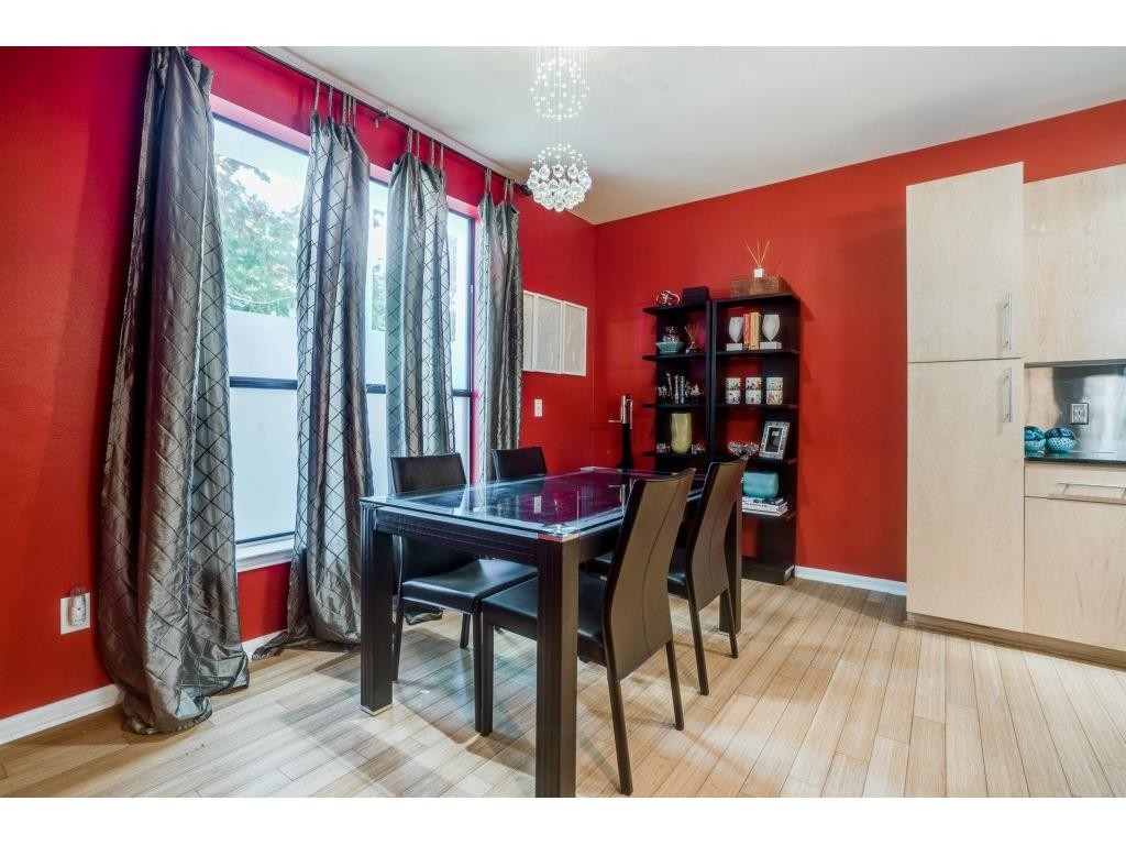4111 Gilbert Avenue #211 Dining