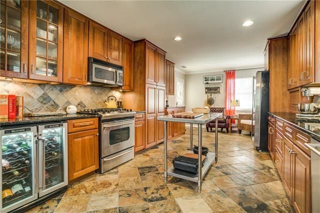 6138 Monticello c