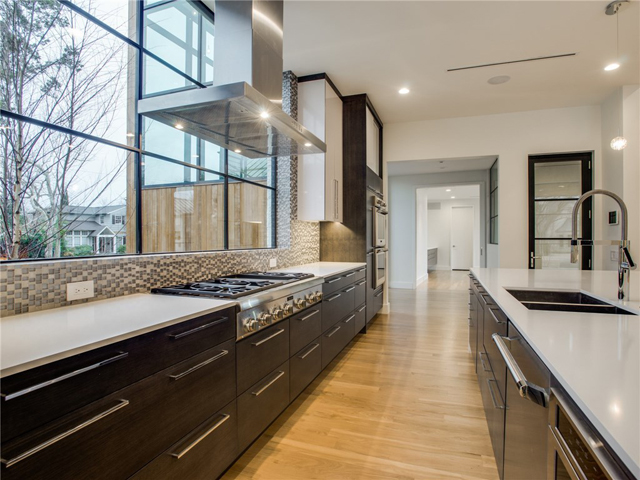 8403 Swananoah Kitchen 4