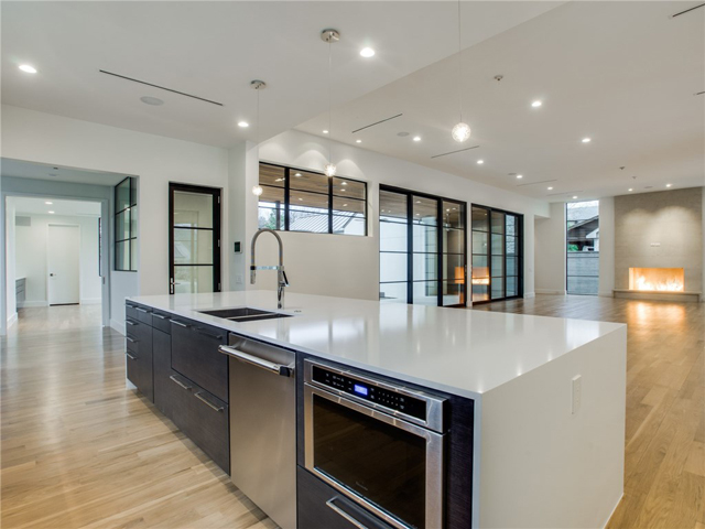 8403 Swananoah Kitchen 5