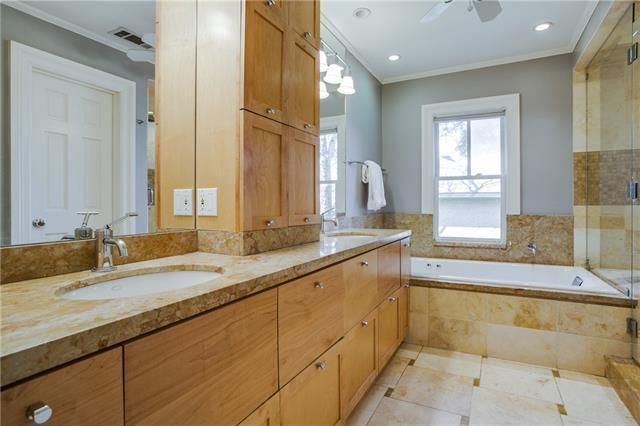8447 Santa Clara d