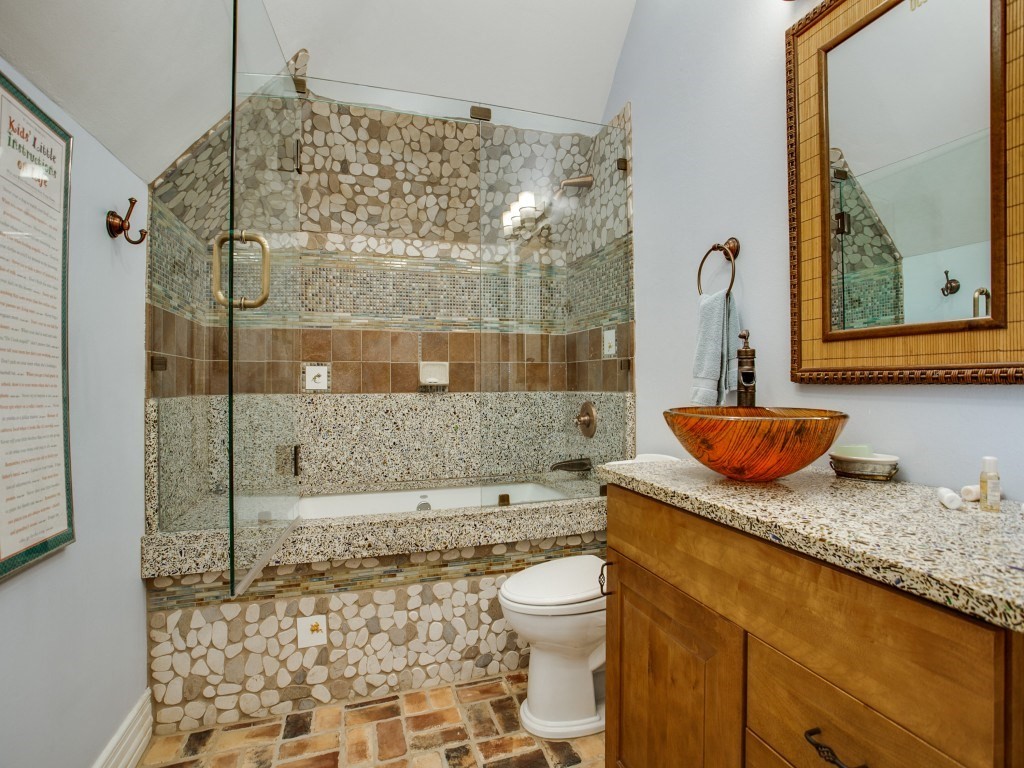 Hibernia bath tub