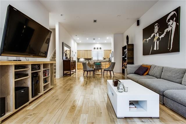 3210 Carlisle b