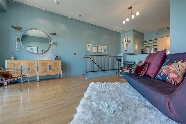 penthouse turtle creek condo