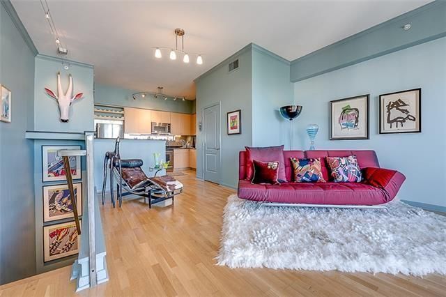 penthouse turtle creek condo