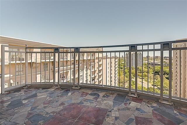 penthouse turtle creek condo