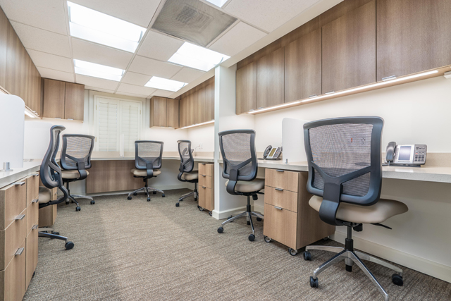 Ebby Office-10
