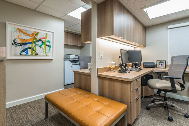 Ebby Office-14