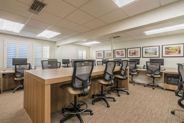 Ebby Office-16