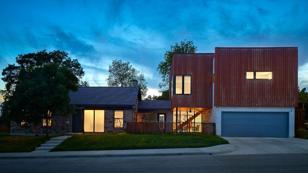 3850 Washburn Ave.
