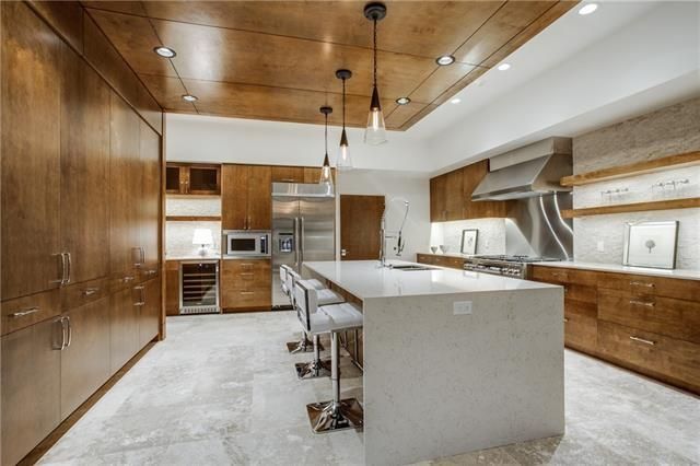 4428 Greenbrier d