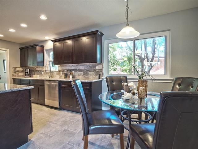 5818 Sunnywood o
