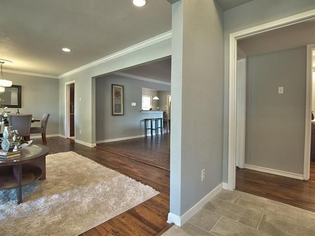 5818 Sunnywood s