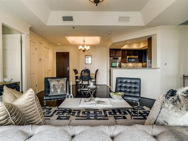 5909 Luther b