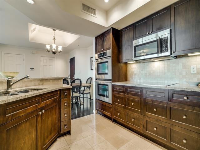 5909 Luther c
